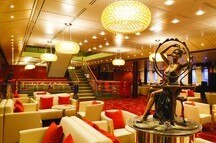 Grand Bar Piazza Navona at the Costa Cruise neoClassica Grand Bar Piazza Navona at the Costa Cruise neoClassica